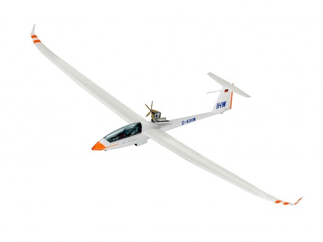 Revell 03961 Gliderplane Duo Discus & Engine 1:32