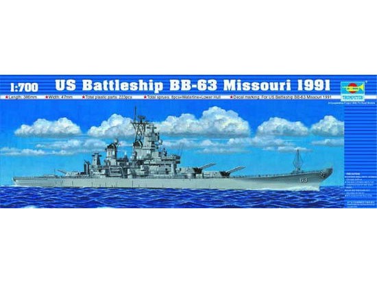 Trumpeter 05705 US Battleship BB-63 Missouri 1991 1:700
