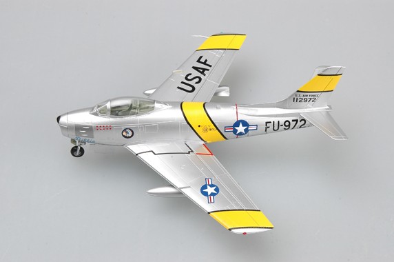 Easy Model 37102 F-86 Billie/Margie ,335th FIS,Capt.Lonnie Moore,July 1953  1:72