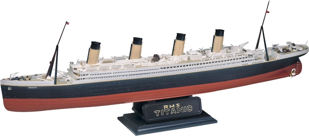Revell 85-0445 RMS Titanic  1:570