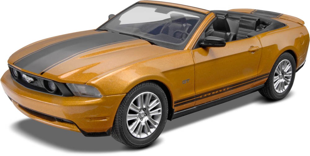 Revell 85-1963 Ford Mustang GT Convertible 2010  1:25