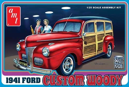 Amt 906 Ford Custom Woody 1941 1:25